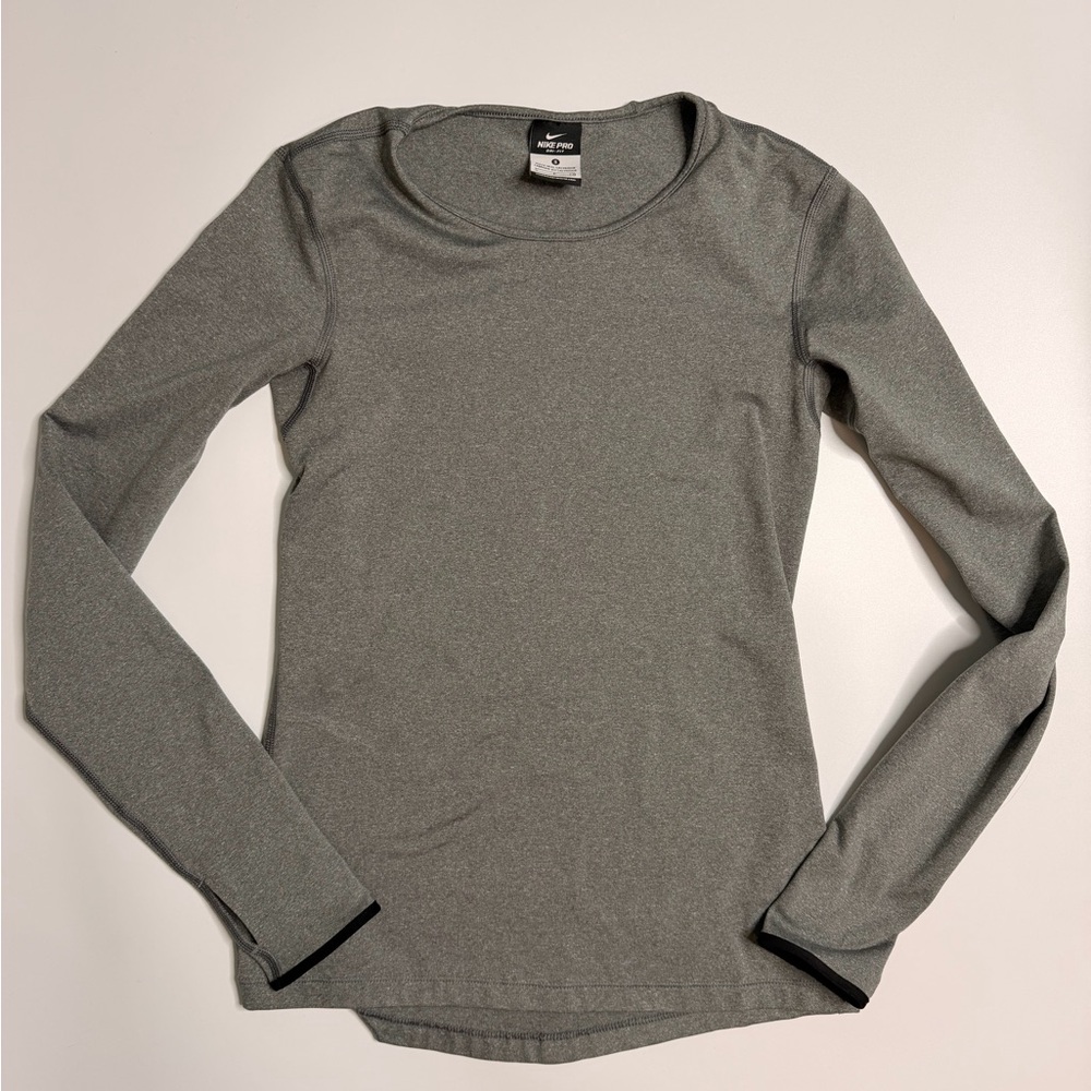 Nike Pro Dri-fit Small Gray Long Sleeve Women's Top